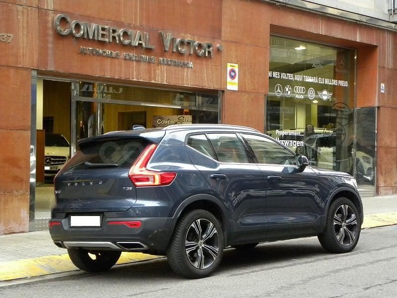 Usado Volvo XC40 Inscription 156 CV (114 kW) 2018 Gris / plata SUV