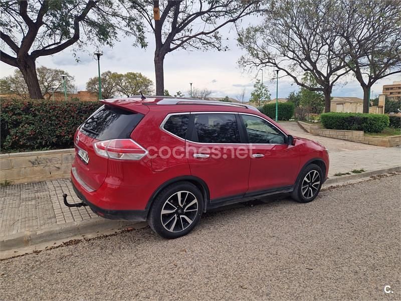 Usado Nissan X-Trail 360º 130 CV (95 kW) 2017 Rojo SUV