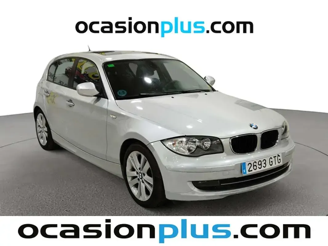 Usado BMW 120 170 CV (125 kW) 2010 Plateado Utilitario