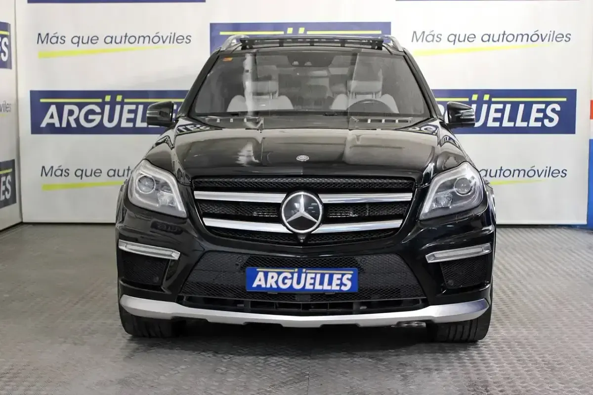 Usado Mercedes GL63 AMG AMG 557 CV (409 kW) 2013 Negro SUV