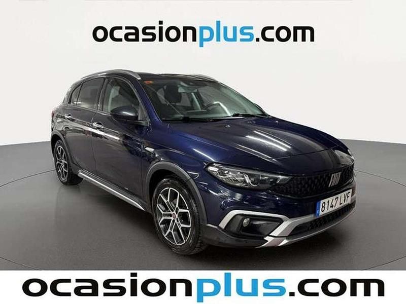 Usado Fiat Tipo Cross 99 CV (72 kW) 2021 Azul Utilitario