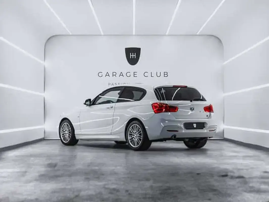 Usado BMW 118 Shadowline 150 CV (110 kW) 2018 Blanco Utilitario