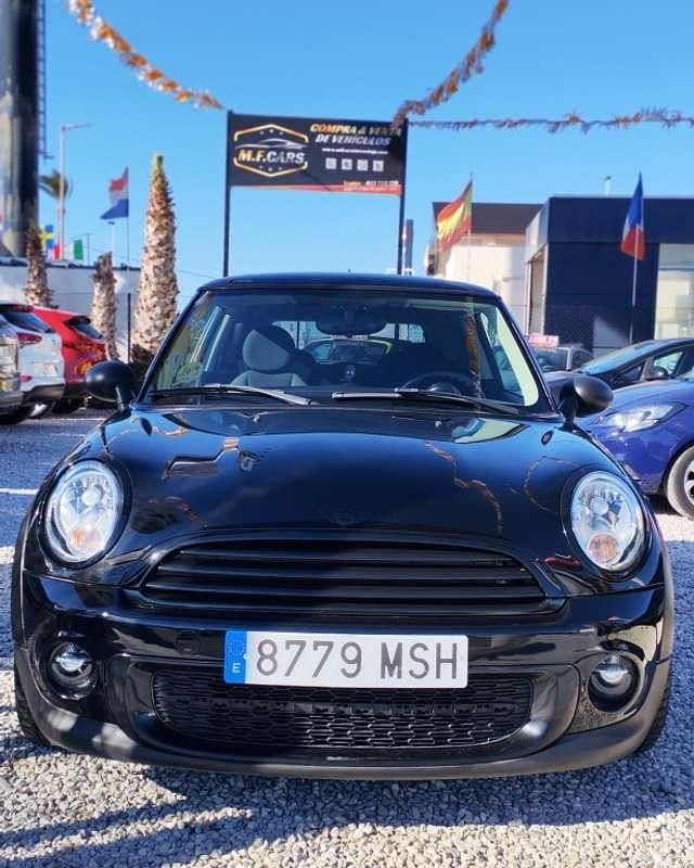 Usado Mini Cooper D 116 CV (85 kW) 2014 Negro Utilitario