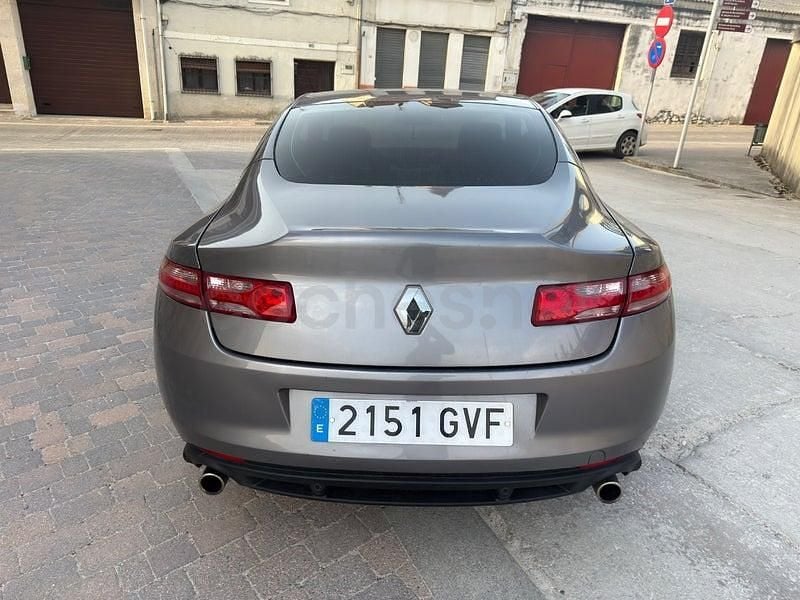 Usado Renault Laguna Coupé 150 CV (110 kW) 2010 Gris / plata Coupe