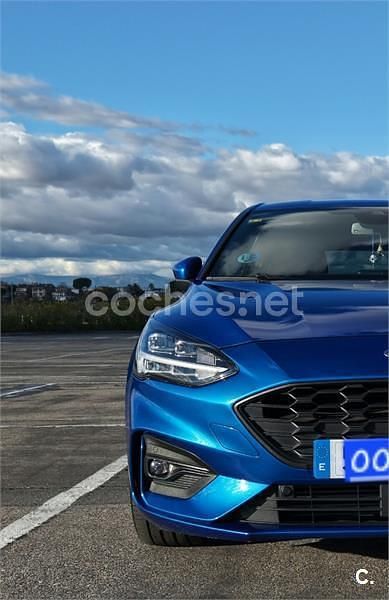 Usado Ford Focus ST-Line 125 CV (91 kW) 2020 Azul Berlina