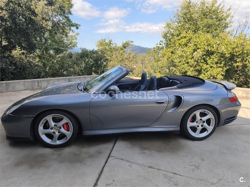 Usado Porsche 911 Turbo Cabriolet 450 CV (330 kW) 2005 Gris / plata Descapotable