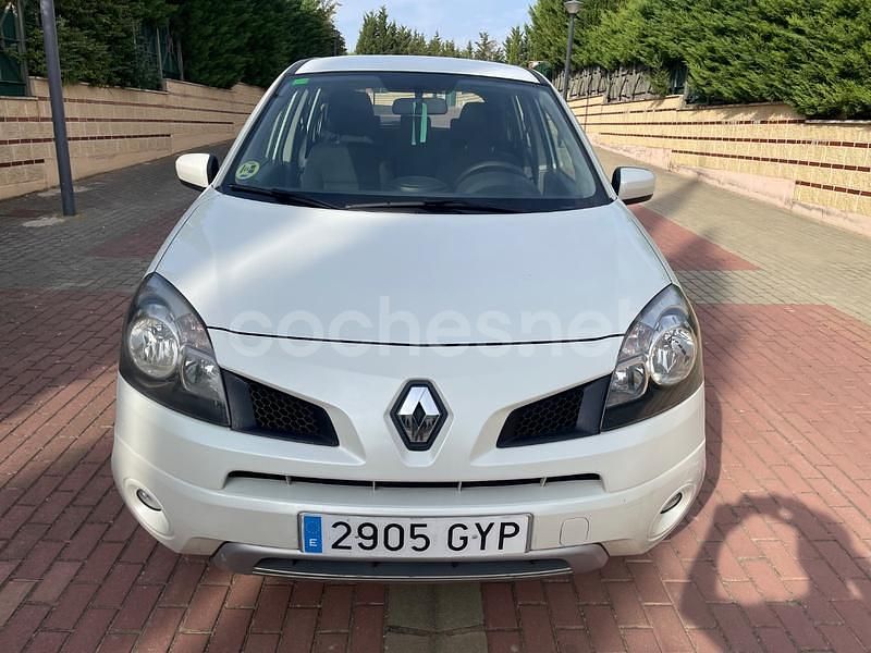 Blanco Usado 2011 Renault Koleos Dynamique SUV | 6999 € (Precio justo) - Imagen 1/4