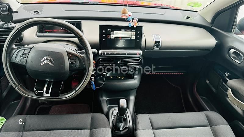 Usado Citroën C4 Feel 82 CV (60 kW) 2015 Rojo Berlina