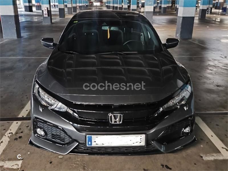 Gris / plata Usado 2017 Honda Civic Sport Plus Berlina | 25.650 € (Caro) - Imagen 1/4