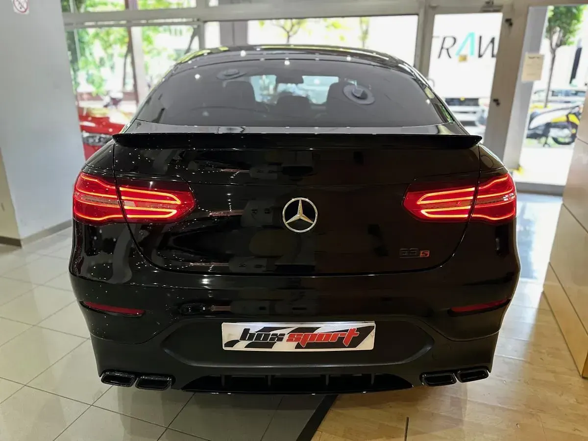 Usado Mercedes GLC63 AMG AMG 510 CV (375 kW) 2019 Negro SUV