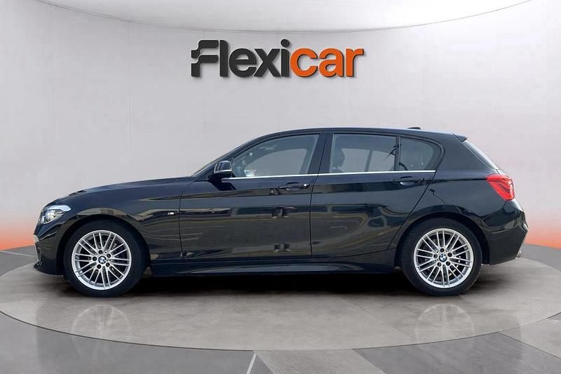 Usado BMW 118 150 CV (110 kW) 2018 Negro Utilitario