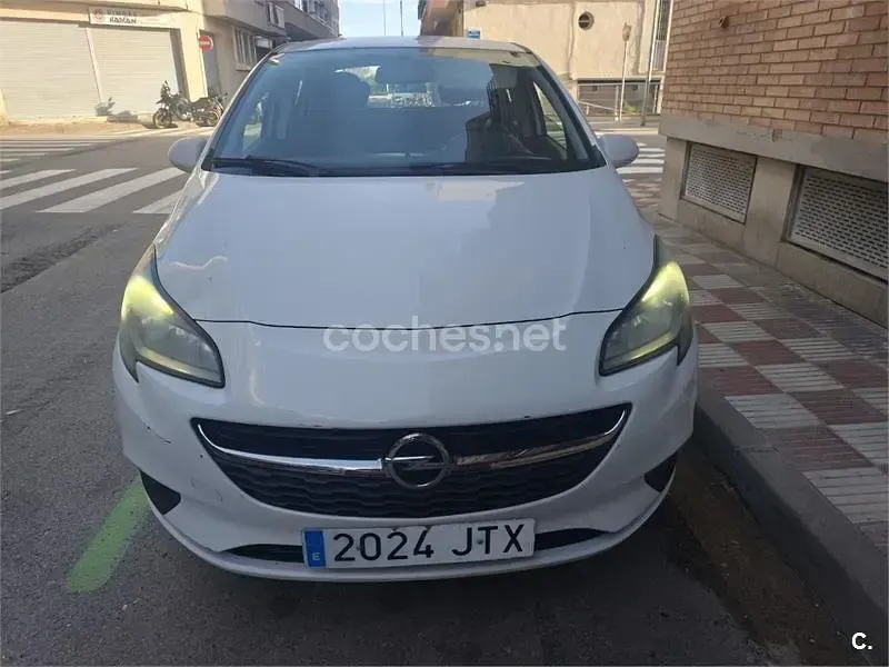 Usado Opel Corsa Selective 95 CV (69 kW) 2016 Blanco Utilitario