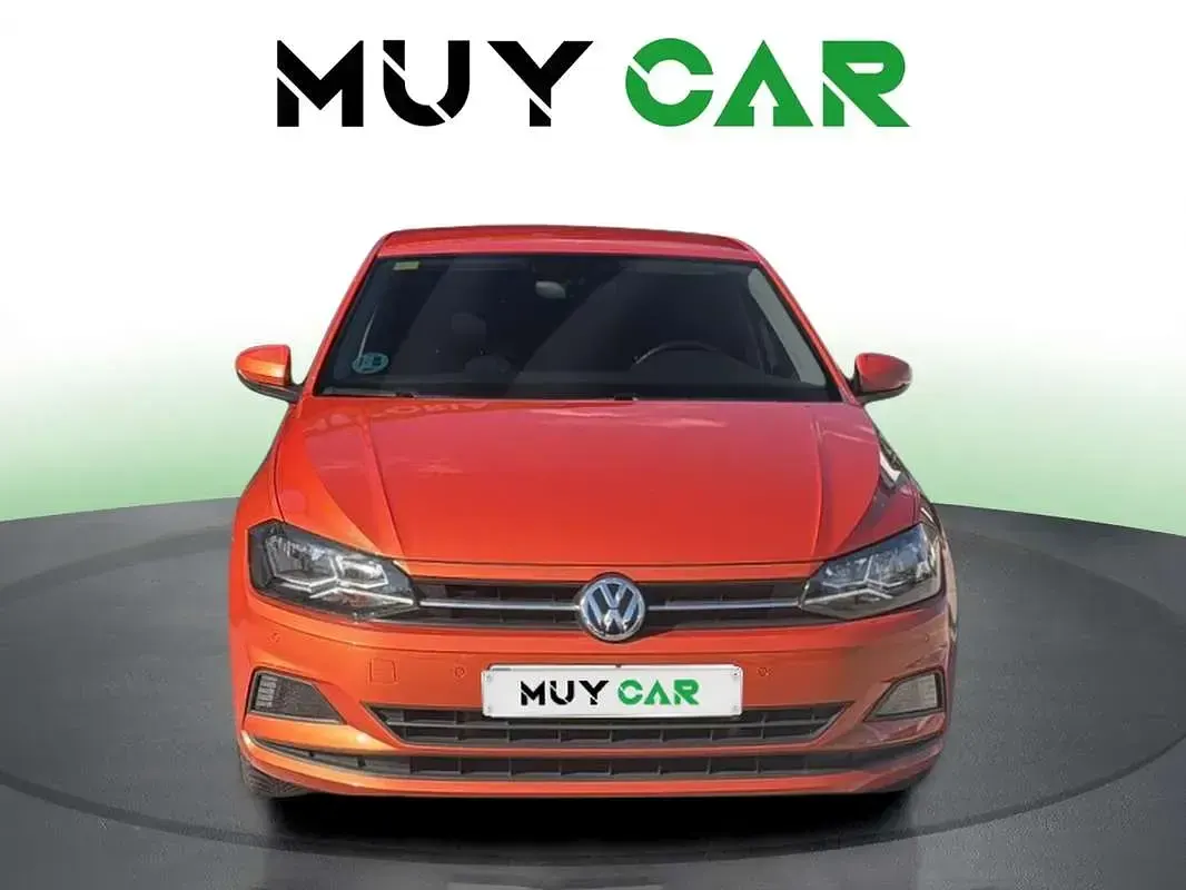 Usado VW Polo Advance 95 CV (69 kW) 2018 Naranja Utilitario