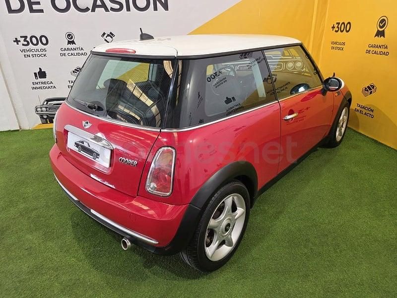 Usado Mini Cooper 116 CV (85 kW) 2005 Rojo Utilitario