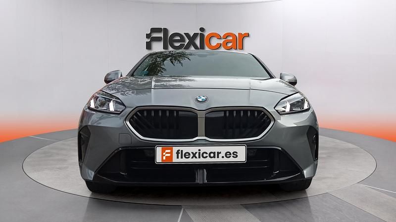 Begagnad BMW 120 163 HK (119 kW) 2025 Grå Halvkombi