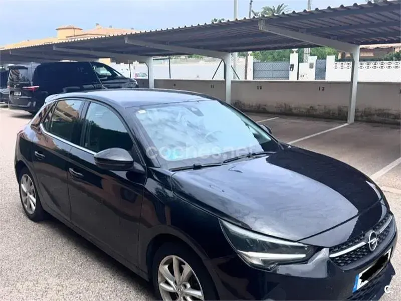 Usado Opel Corsa Elegance 100 CV (73 kW) 2021 Negro Utilitario