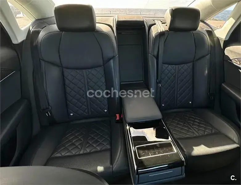 Usado Audi A8 Premium 286 CV (210 kW) 2022 Negro Berlina