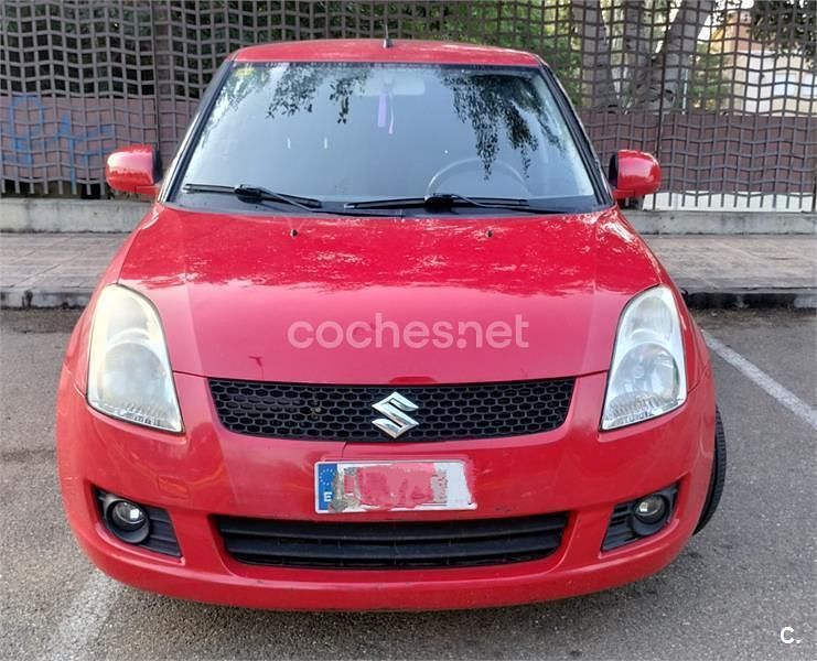 Rojo Usado 2009 Suzuki Swift GLX Berlina | 5000 € (Precio justo) - Imagen 1/4