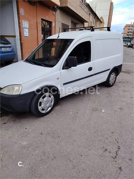 Usado Opel Combo 60 CV (44 kW) 2001 Blanco Recogida