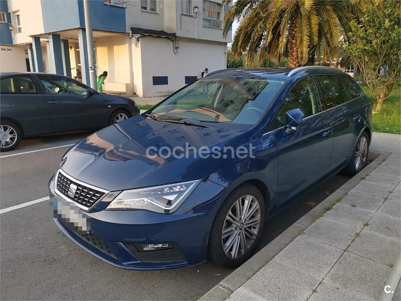 Usado Seat Leon ST XCELLENCE 150 CV (110 kW) 2017 Azul Familiar