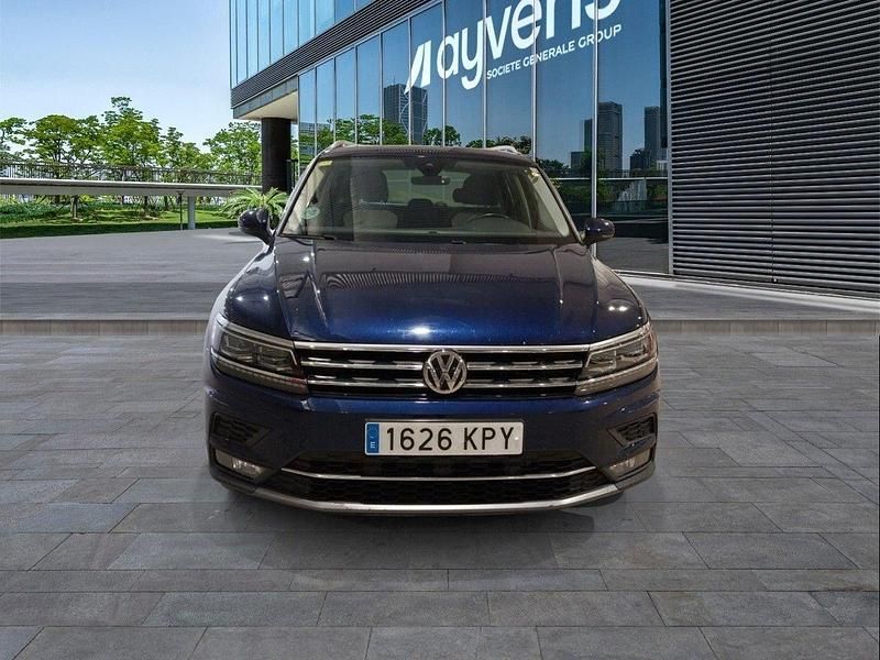 Usado VW Tiguan Sportline 190 CV (139 kW) 2018 Azul SUV