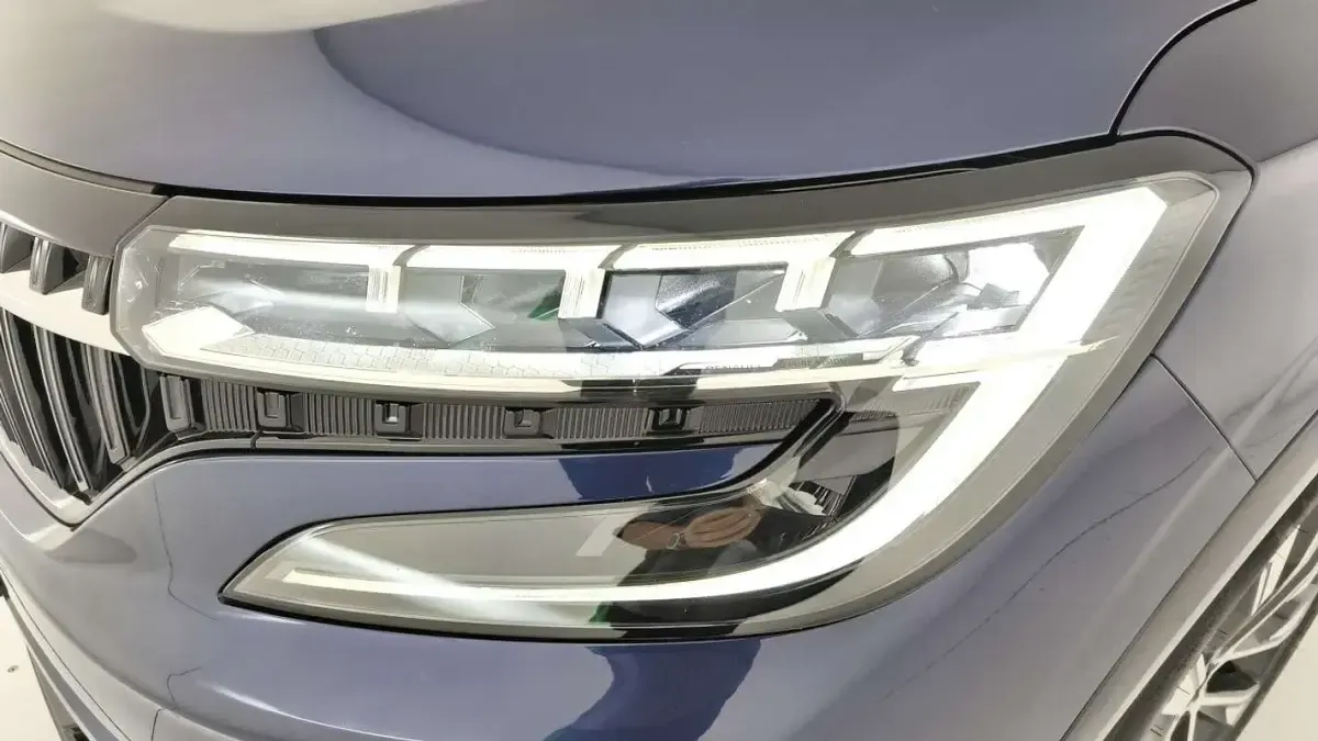 Usado Renault Espace Techno 200 CV (147 kW) 2025 Azul SUV