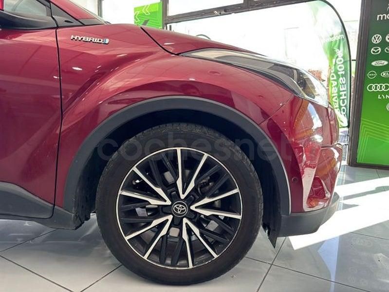 Usado Toyota C-HR Advance 122 CV (89 kW) 2018 Granate SUV