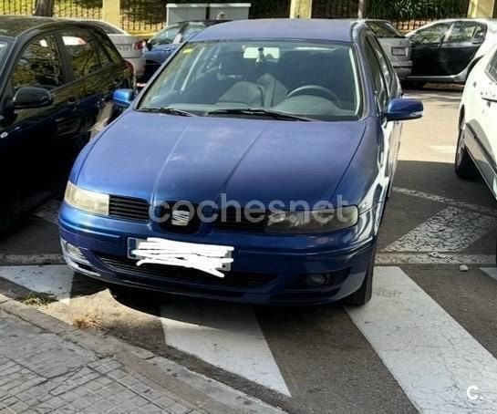 Azul Usado 2002 Seat Toledo Stella Berlina | 2000 € (Buen precio) - Imagen 1/2