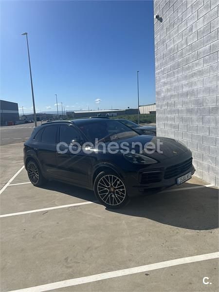 Usado Porsche Cayenne S 420 CV (308 kW) 2018 Negro SUV