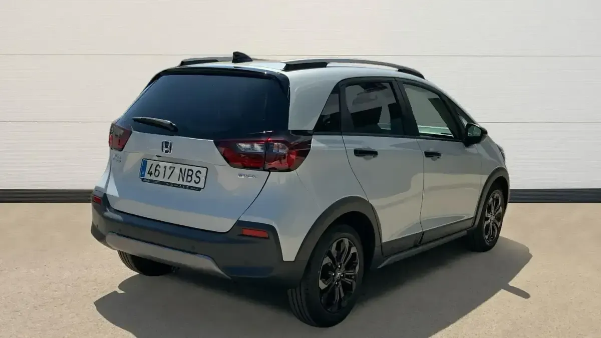Usado Honda Jazz 122 CV (89 kW) 2025 Blanco Utilitario