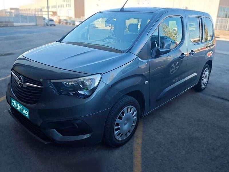 Usado Opel Combo Life Expression 102 CV (75 kW) 2020 Gris Monovolumen