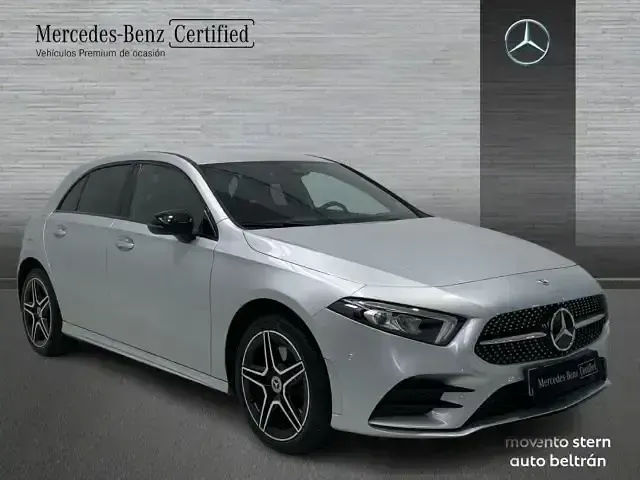 Usado Mercedes A250 AMG line 218 CV (160 kW) 2023 Gris Berlina