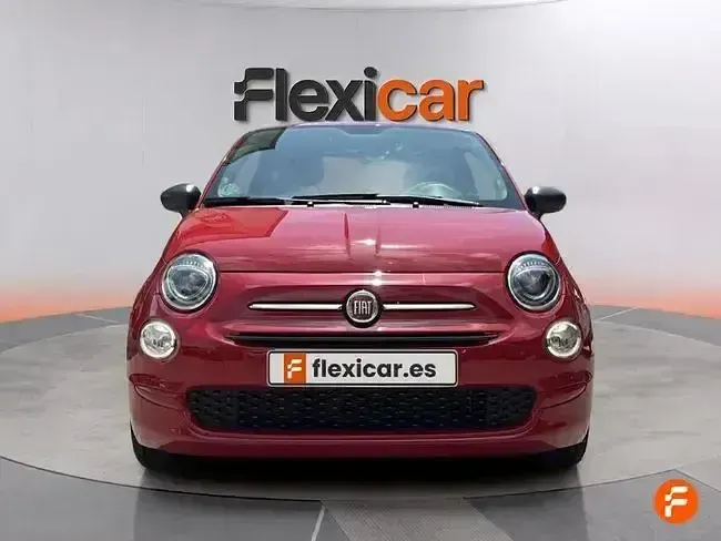 Usado Fiat 500 70 CV (51 kW) 2024 Rojo Utilitario