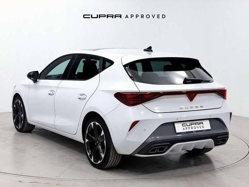 Usado Cupra Leon 150 CV (110 kW) 2024 Blanco Utilitario