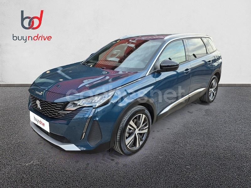 Blanco Usado 2024 Peugeot 5008 Allure Monovolumen | 27.990 € (Precio justo) - Imagen 1/4