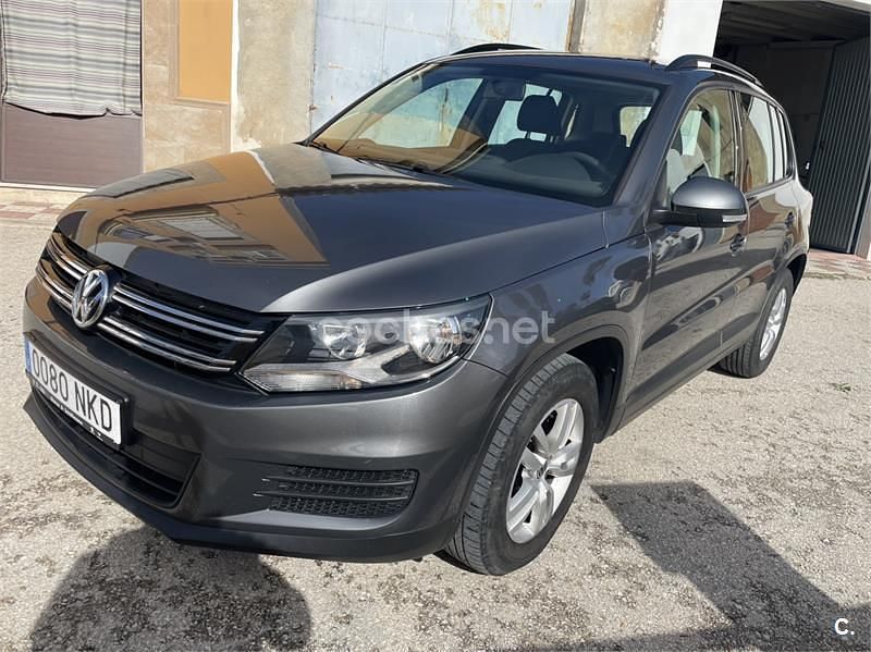 Usado VW Tiguan Sportline 150 CV (110 kW) 2016 Gris / plata SUV