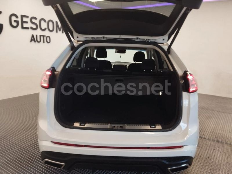 Usado Ford Edge Sport 210 CV (154 kW) 2016 Blanco SUV