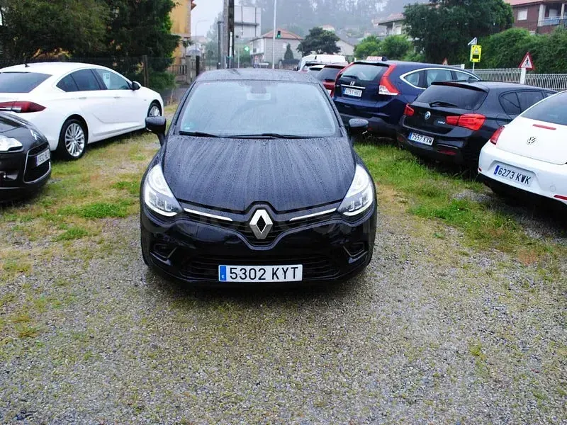 Usado Renault Clio IV LIMITED 90 CV (66 kW) 2019 Negro Berlina