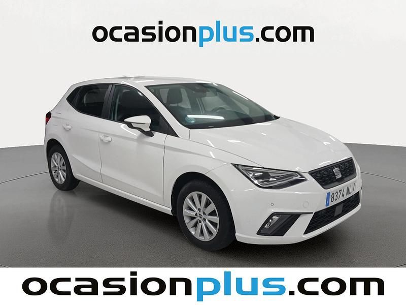 Usado Seat Ibiza Style 110 CV (80 kW) 2023 Blanco Berlina