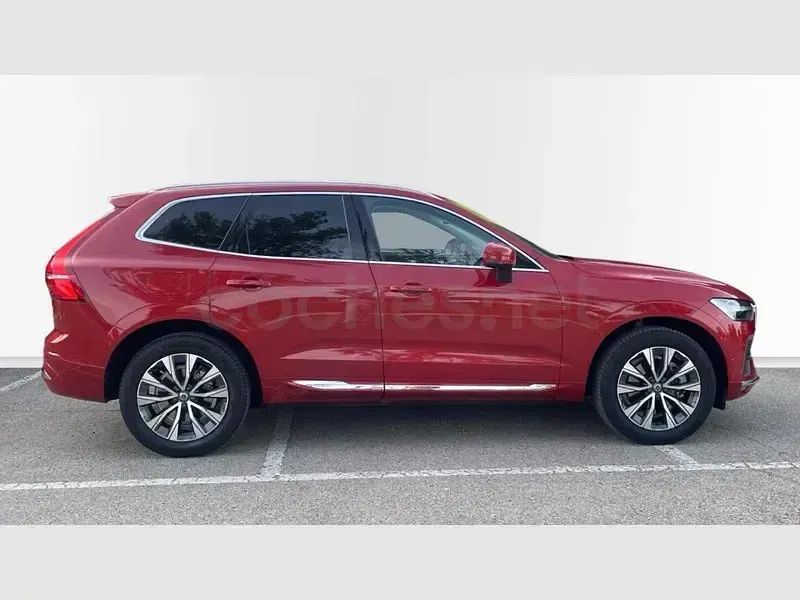 Usado Volvo XC60 Inscription 197 CV (144 kW) 2022 Rojo SUV
