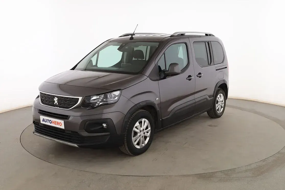 Usado Peugeot Rifter Allure 131 CV (96 kW) 2019 Monovolumen