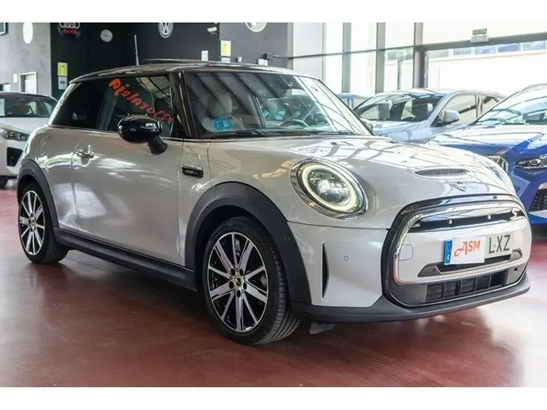 Usado Mini Cooper SE 135 kW (184 CV) 2022 Blanco Utilitario