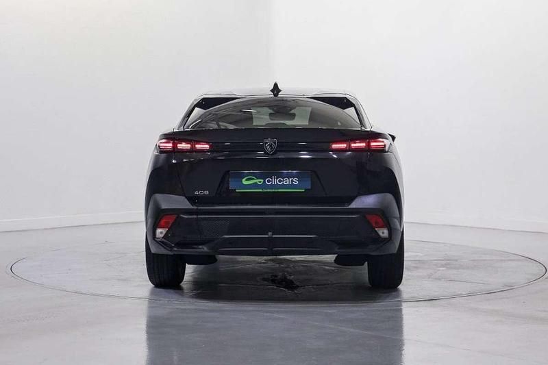 Usado Peugeot 408 Allure 136 CV (100 kW) 2025 Negro Berlina