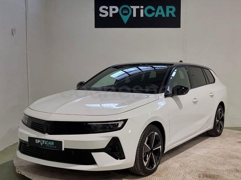 Nuevo Opel Astra 130 CV (95 kW) 2025 Blanco Familiar