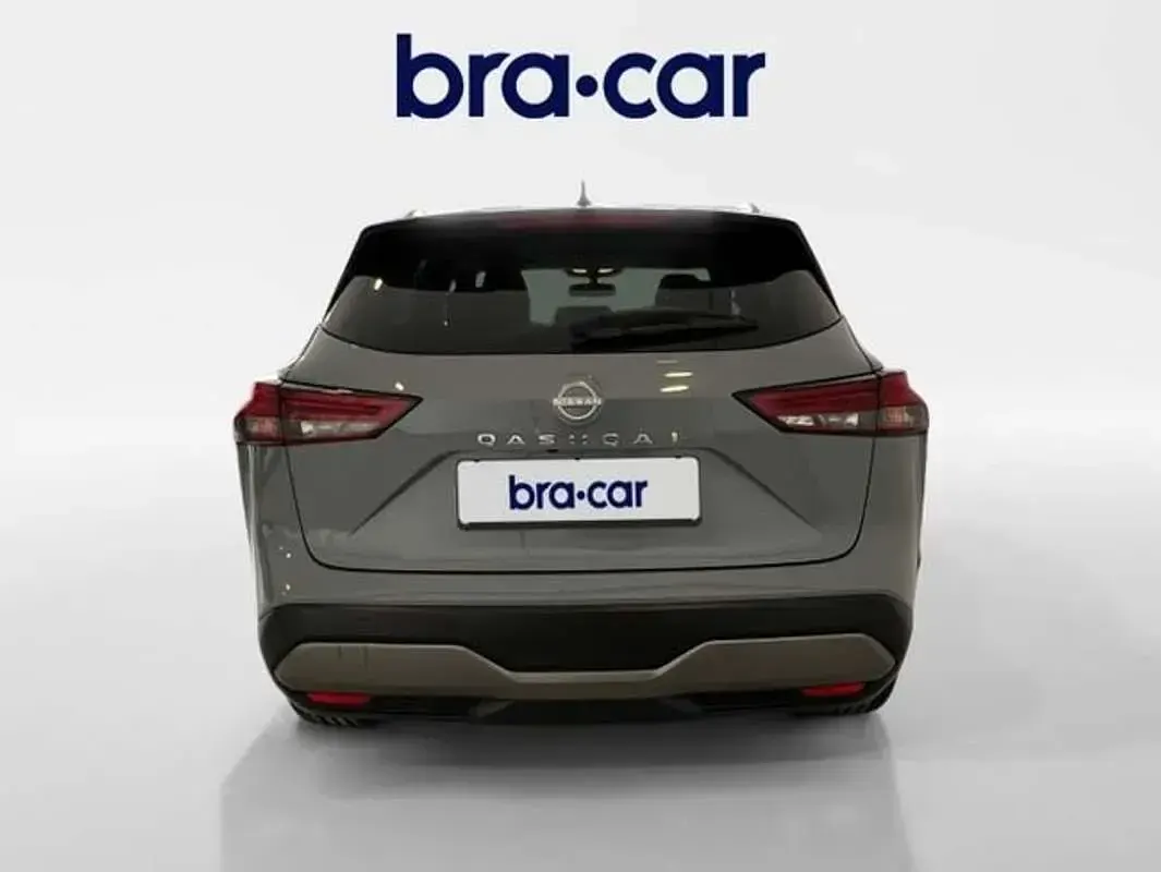 Usado Nissan Qashqai N-Connecta 158 CV (116 kW) 2024 Gris SUV