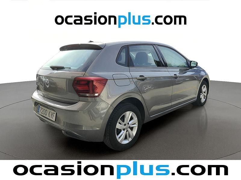 Usado VW Polo Advance 95 CV (69 kW) 2019 Gris Utilitario
