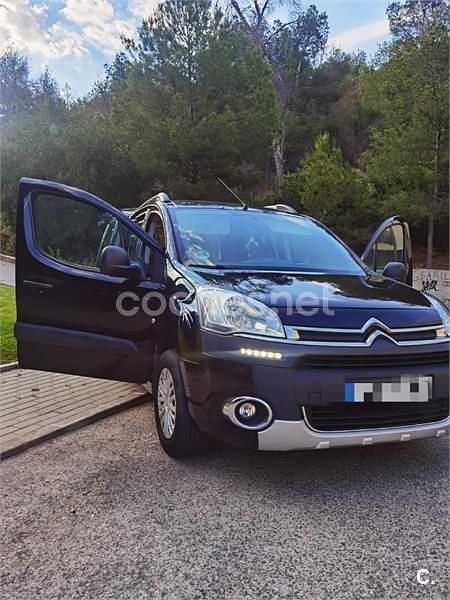 Usado Citroën Berlingo XTR 92 CV (67 kW) 2013 Negro Monovolumen