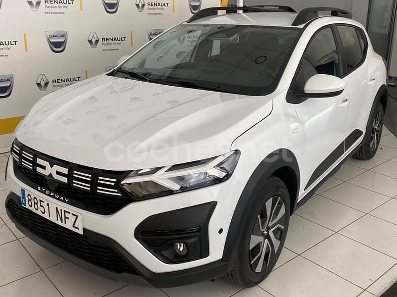 Blanco Nuevo 2025 Dacia Sandero Expression Utilitario | 16.990 € - Imagen 1/4