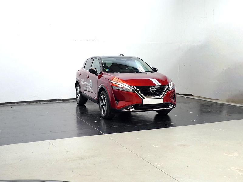 Usado Nissan Qashqai N-Connecta 190 CV (139 kW) 2023 Rojo SUV