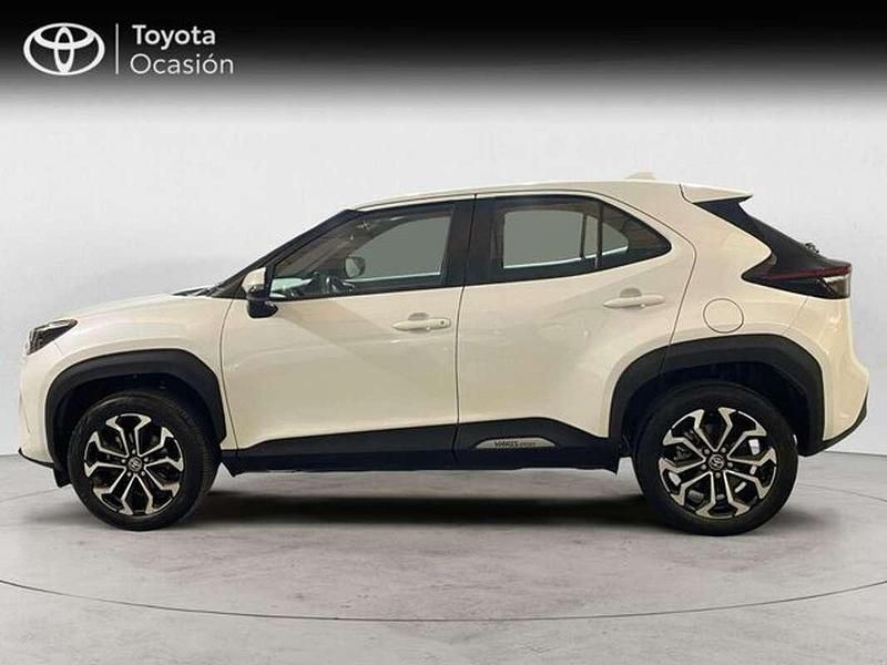Usado Toyota Yaris Cross Active 116 CV (85 kW) 2021 Blanco SUV
